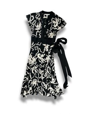 Diane von Furstenberg Cherub Fight For Love Heart Print Silk Wrap Dress 4